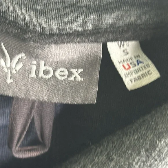 ibex zip up Marino wool jacket size small